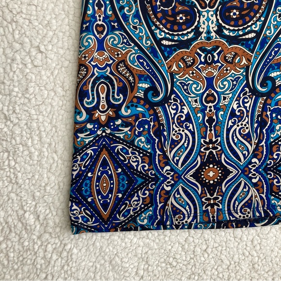 Gilli quarter length sleeves blue paisley print shift dress - Picture 9 of 15